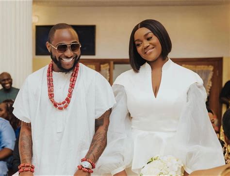 how old is davido wife