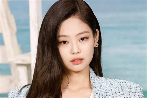 how old is jennie from blackpink