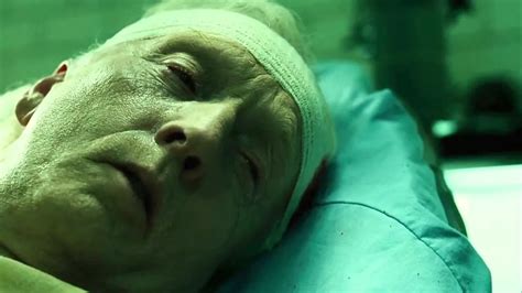 how old is john kramer in saw