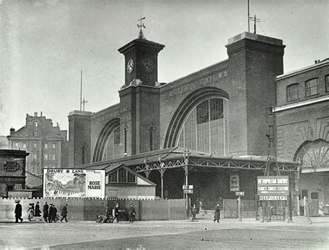 how old is kings cross station