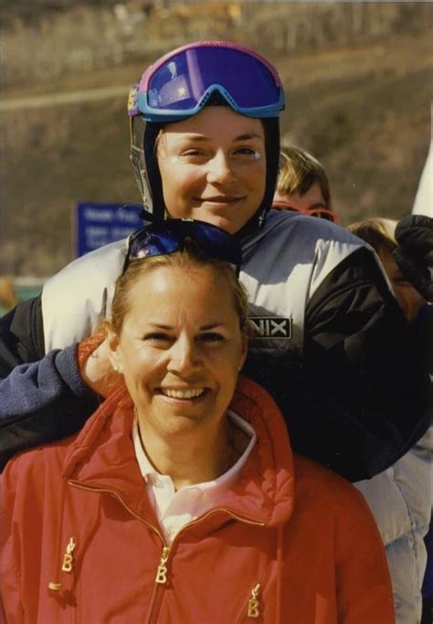 how old is lindsey vonn mother