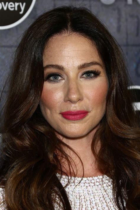 how old is lynn collins