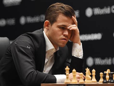 how old is magnus carlsen iq