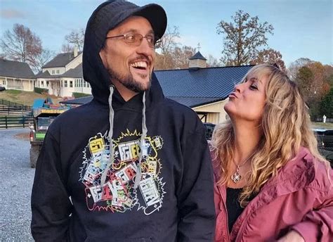 how old is mike from fgteev