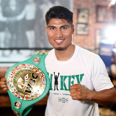 how old is mikey garcia