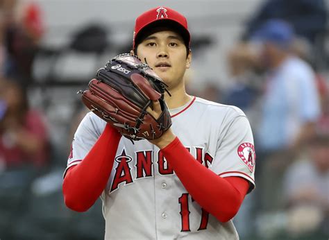 how old is ohtani from the angels