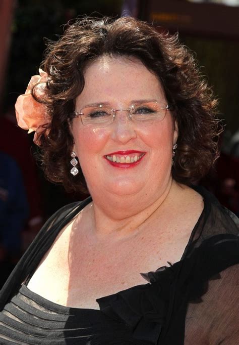 how old is phyllis smith