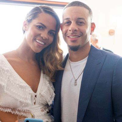 how old is seth curry wife