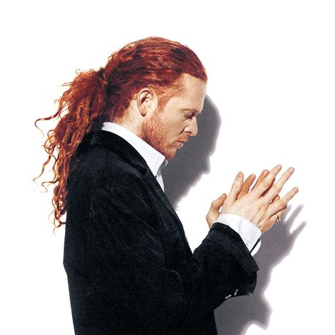 how old is simply red