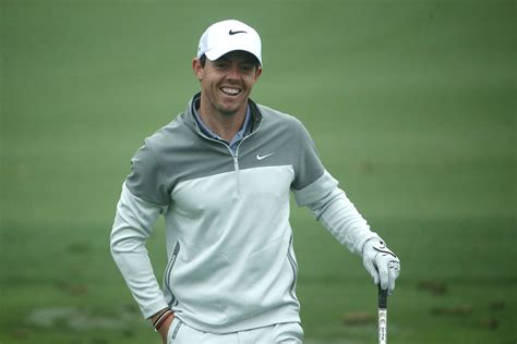 how old is the golfer rory mcilroy