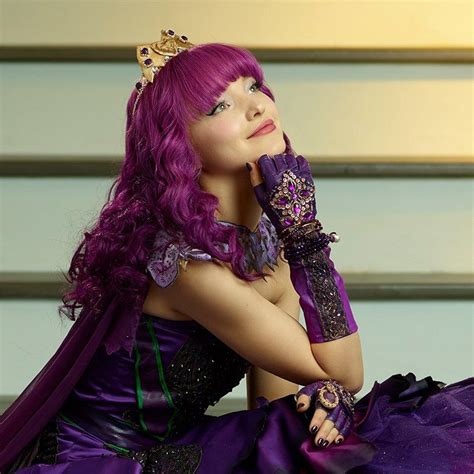 how old was dove cameron in descendants 1