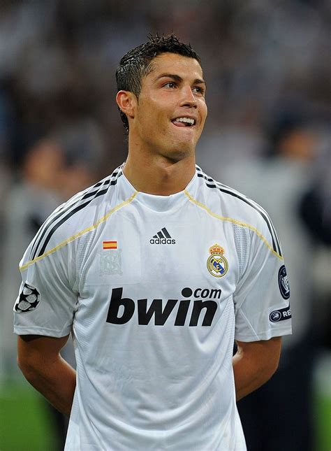 how old was ronaldo in 2009