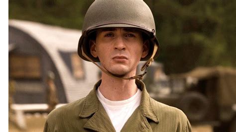 how old was steve rogers in the first avenger