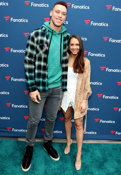 how tall is aaron judge's wife
