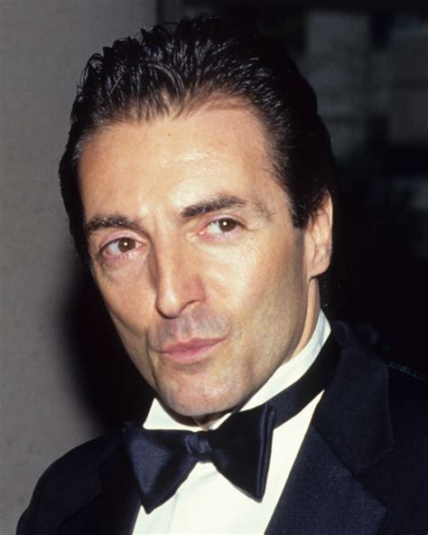 how tall is armand assante