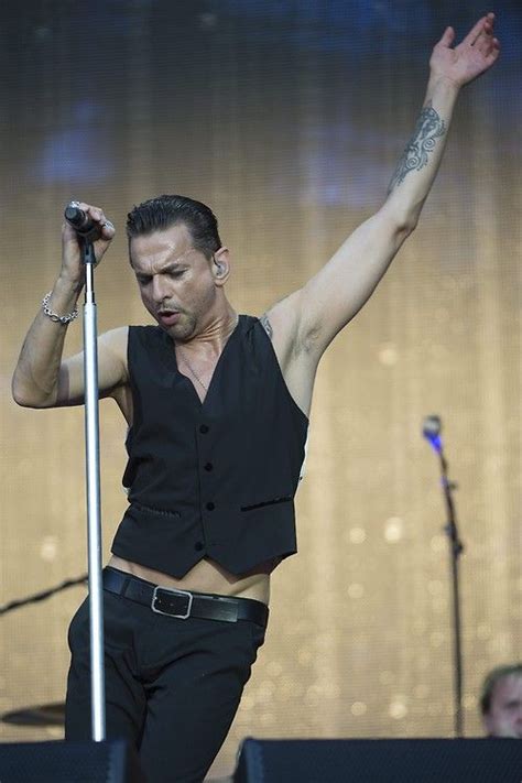 how tall is dave gahan