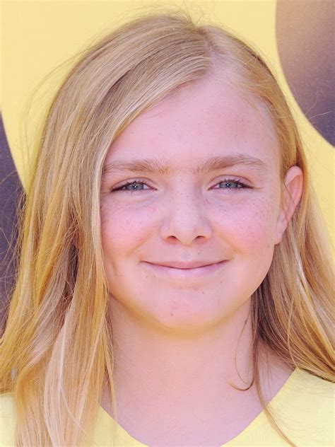 how tall is elsie fisher