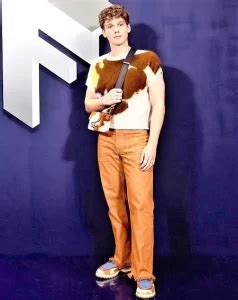 How Tall Is Hunter Doohan In Ft