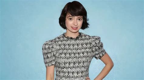 how tall is kate micucci