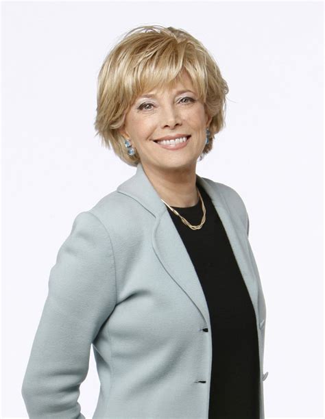 how tall is leslie stahl