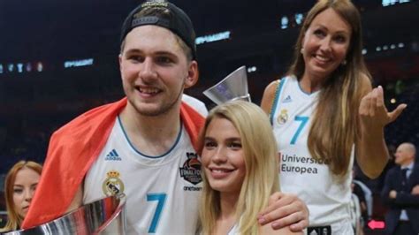 how tall is luka doncic's girlfriend