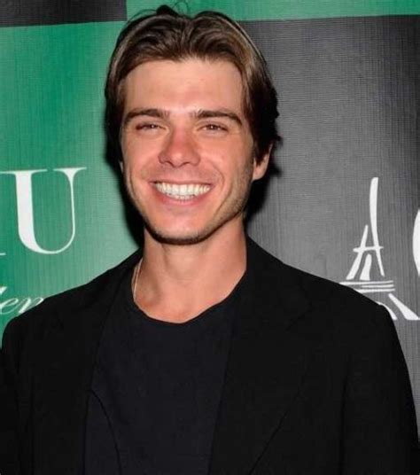 how tall is matthew lawrence