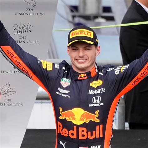 how tall is max verstappen in feet