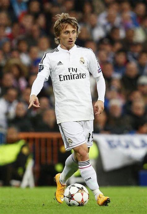 how tall is modric