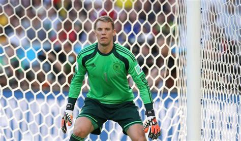 how tall is neuer