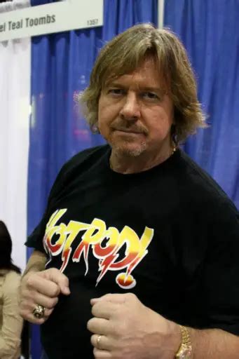 how tall is roddy piper