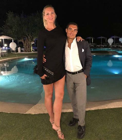 Reviews How Tall Is Sigrid