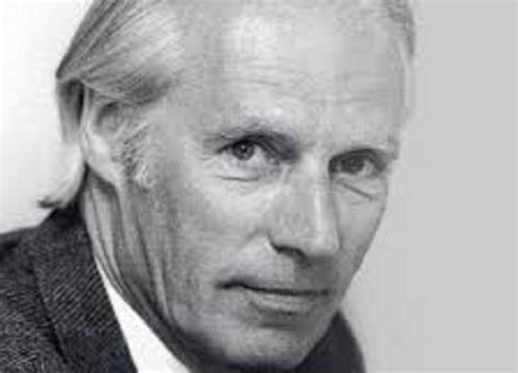 how tall was george martin