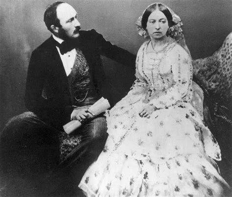 how tall was prince albert and queen victoria