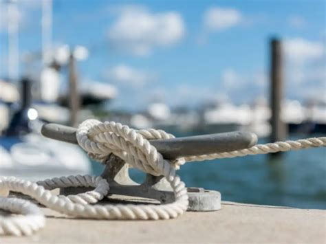 How Thick Should Dock Lines Be