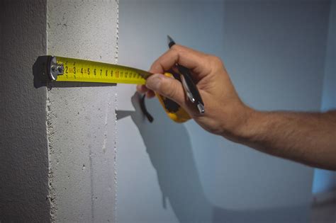 How Thick Should Wall Paint Be