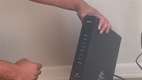 how to access xfinity wifi router settings