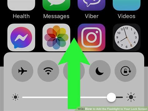 how to add flashlight to lock screen iphone 7