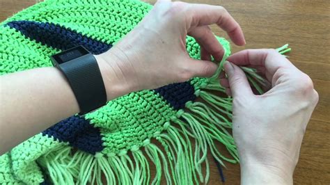 how to add fringe to a blanket easy