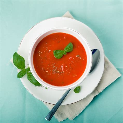 how to add milk to tomato soup without curdling