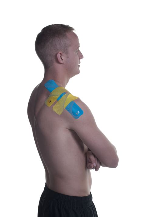 how to apply athletic tape for shoulder pain