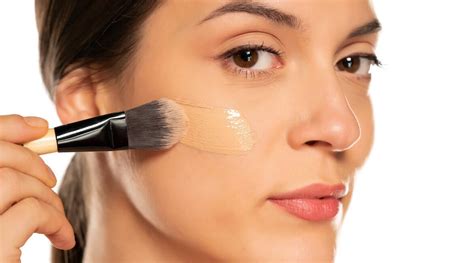 How To Apply Foundation Using Brush