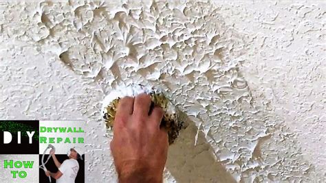 Remodelaholic How To Apply Knockdown Ceiling Texture