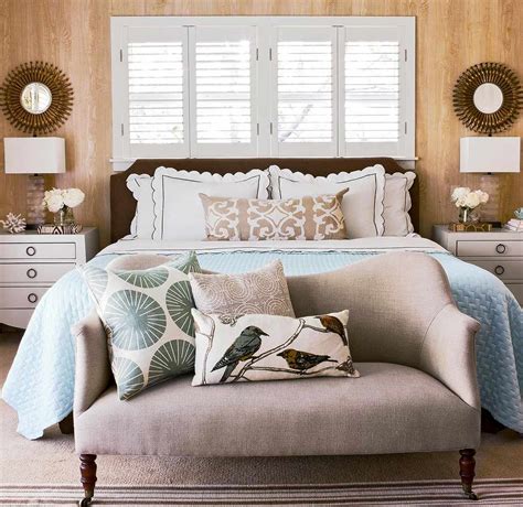 How To Arrange A Small Master Bedroom