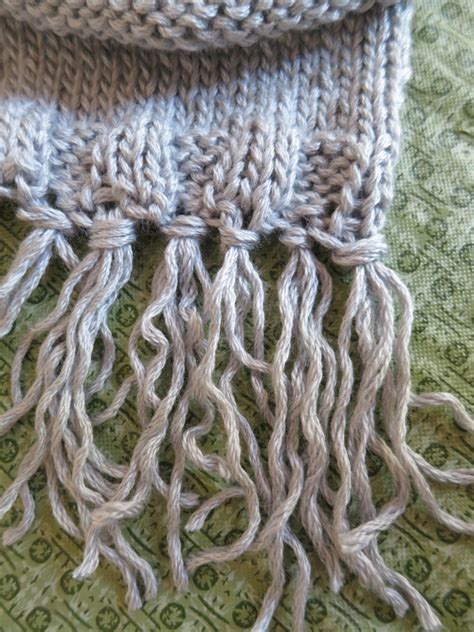 how to attach tassels to a scarf