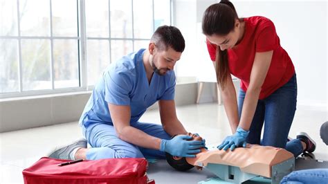 how to be a cpr first aid instructor