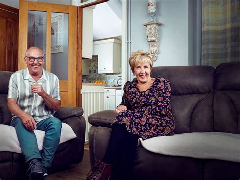 how to be on gogglebox uk