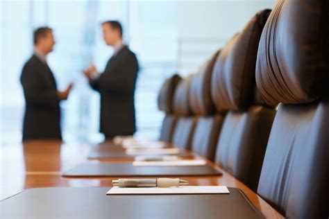 how to become a board advisor