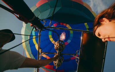 how to become a hot air balloon pilot