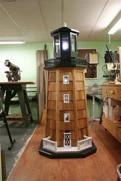 how to build a small wooden lighthouse