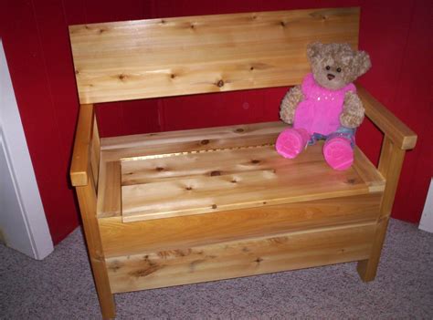 toy chest bench kidswoodcrafts in 2020 Toy box plans, Wooden toy
